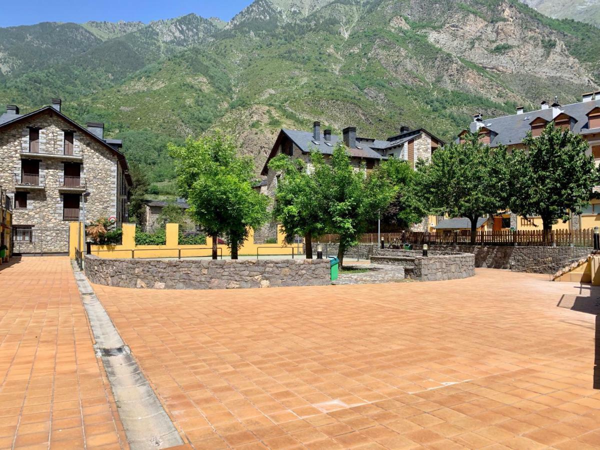 Bpirineos-Blest Apartment Benasque Exterior photo